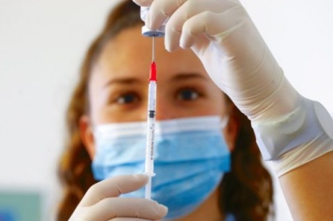 В Украине за прошедшие сутки вакцинировались почти 27 тыс. человек от COVID-19